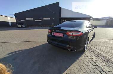 Седан Ford Mondeo 2015 в Стрые