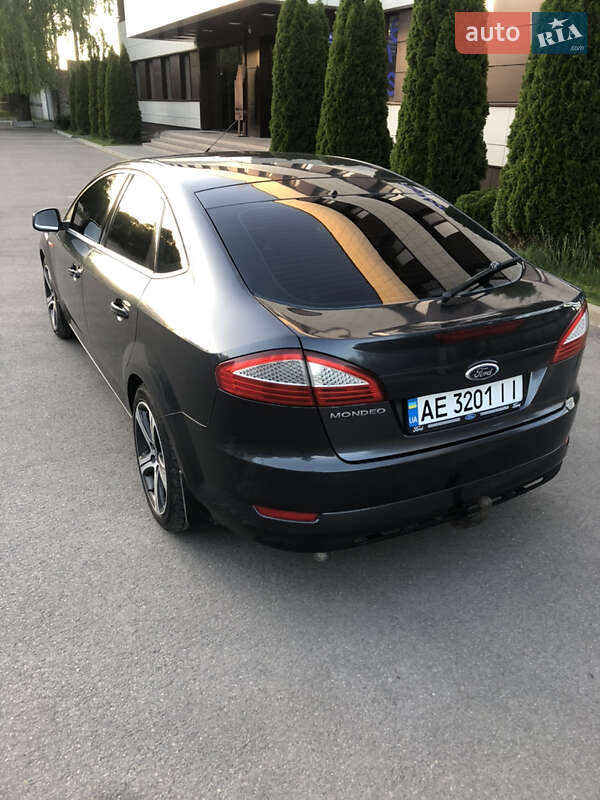 Седан Ford Mondeo 2007 в Днепре