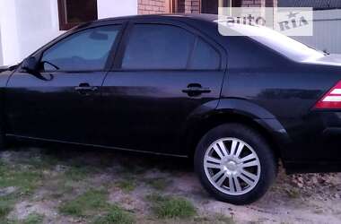 Седан Ford Mondeo 2005 в Любомлі