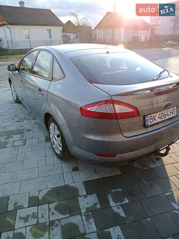 Седан Ford Mondeo 2009 в Костопілі