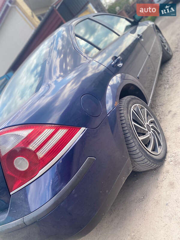 Седан Ford Mondeo 2001 в Черкассах