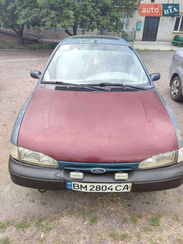 Універсал Ford Mondeo 1994 в Тростянці