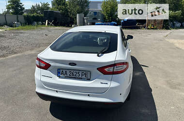 Лифтбек Ford Mondeo 2016 в Киеве