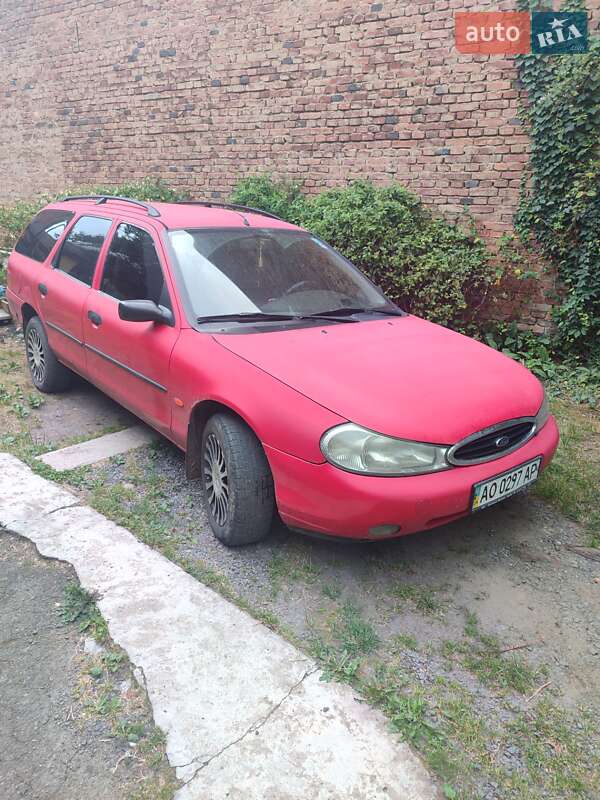 Універсал Ford Mondeo 1999 в Мукачевому