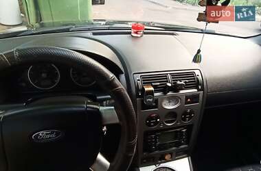 Універсал Ford Mondeo 2003 в 