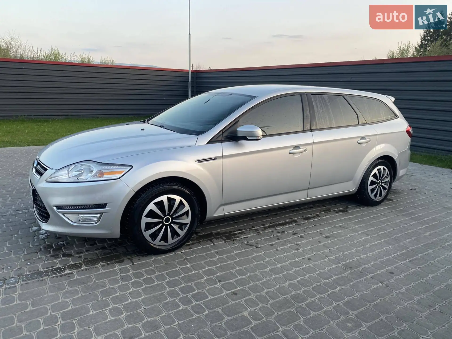 2013 Ford Mondeo - фото 1