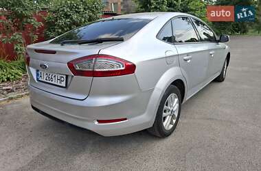 Лифтбек Ford Mondeo 2012 в Киеве