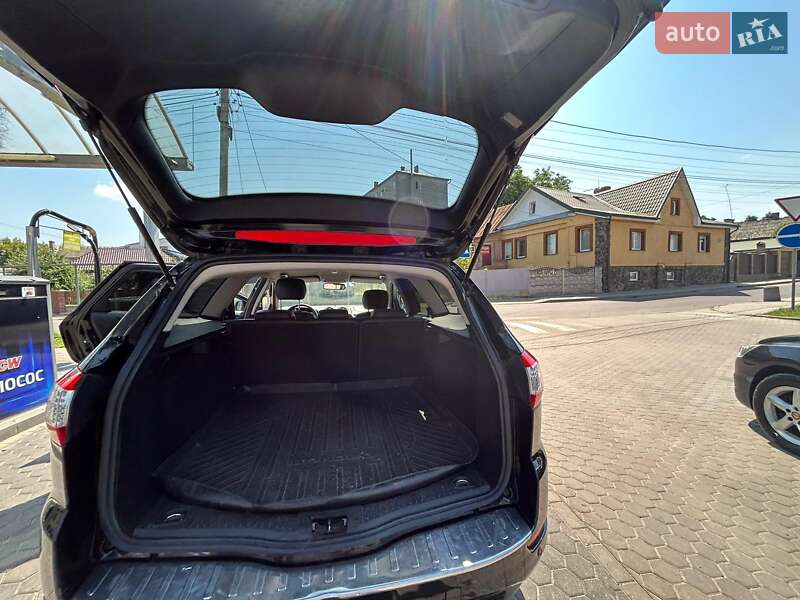 Універсал Ford Mondeo 2012 в Луцьку