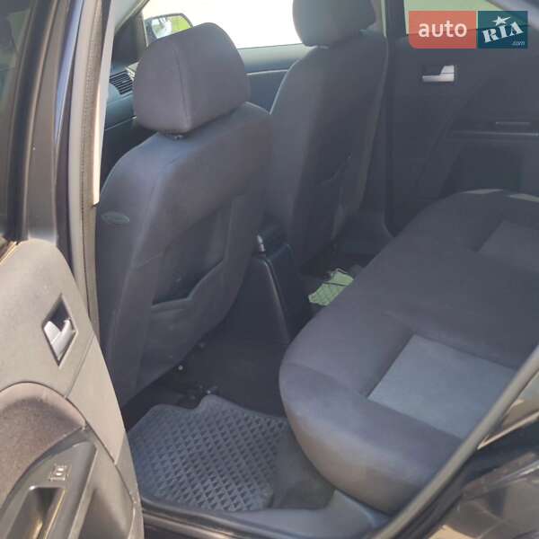 Седан Ford Mondeo 2001 в Мукачево