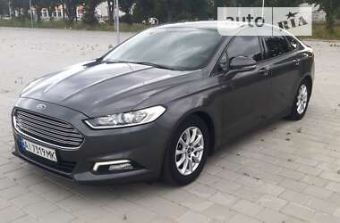 Седан Ford Mondeo 2016 в Черкассах