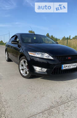 Седан Ford Mondeo 2008 в Коростене