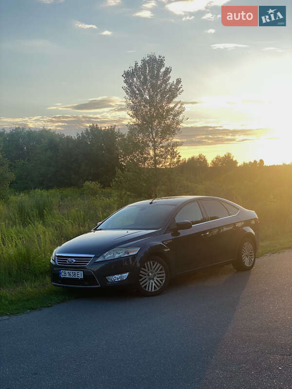 Лифтбек Ford Mondeo 2007 в 