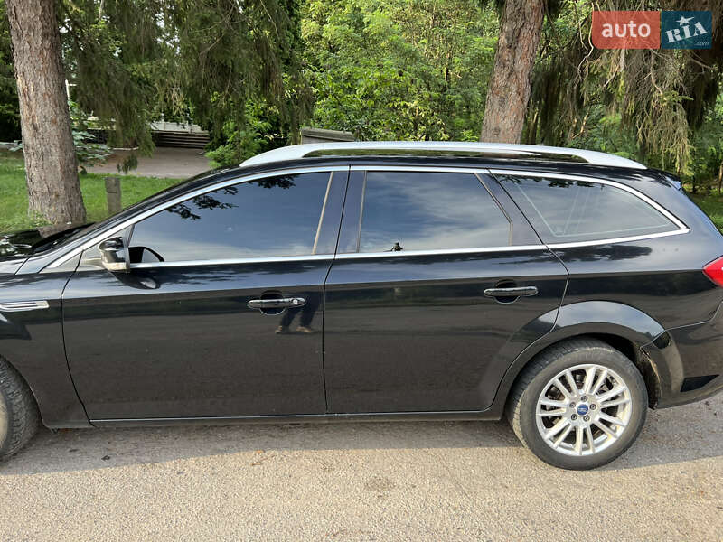 Универсал Ford Mondeo 2011 в Житомире