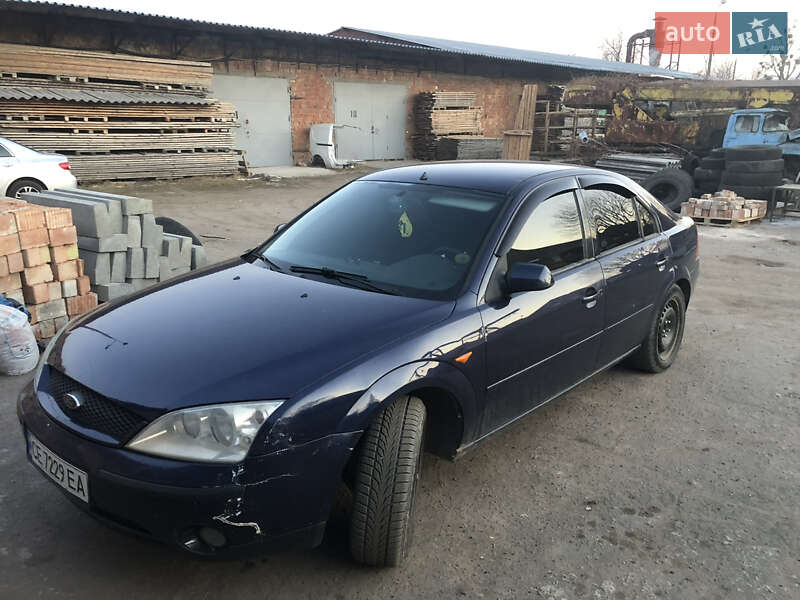 Лифтбек Ford Mondeo 2001 в Черновцах