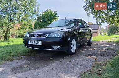 Лифтбек Ford Mondeo 2004 в Городке