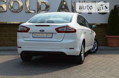 Седан Ford Mondeo 2011 в Одесі