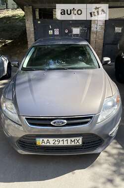 Седан Ford Mondeo 2013 в Києві