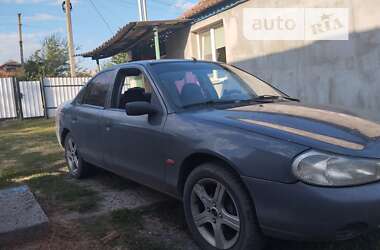 Седан Ford Mondeo 1997 в Опішне