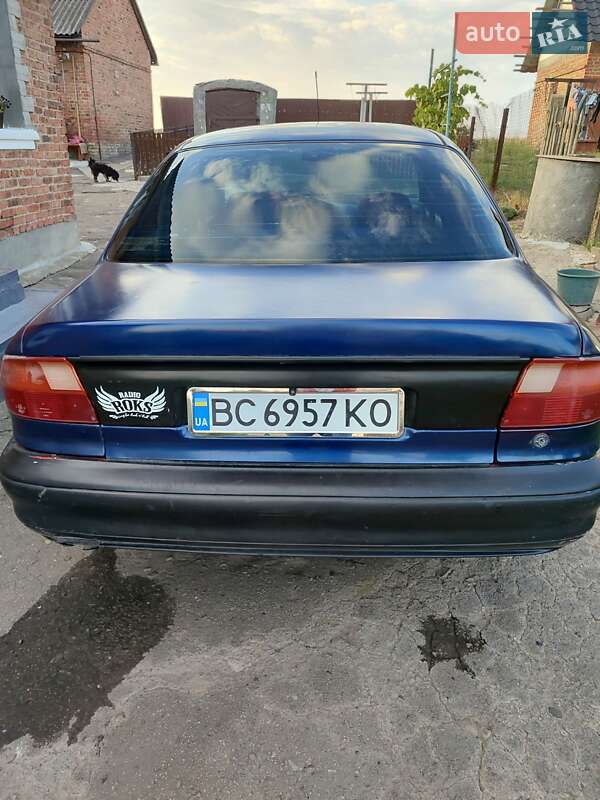 Седан Ford Mondeo 1993 в Шептицькому