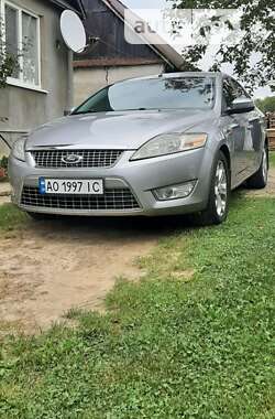 Седан Ford Mondeo 2007 в Хусті