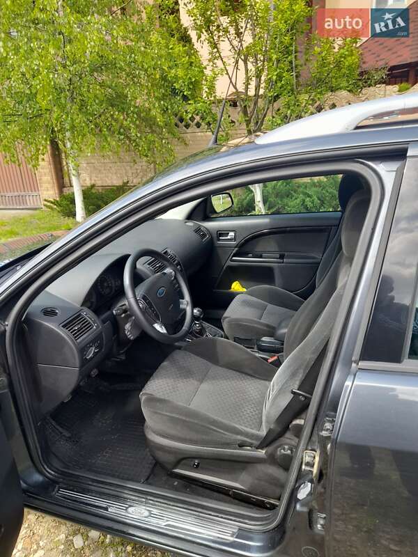 Универсал Ford Mondeo 2006 в Новоселице