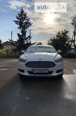 Лифтбек Ford Mondeo 2015 в Киеве