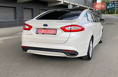 Седан Ford Mondeo 2015 в Києві