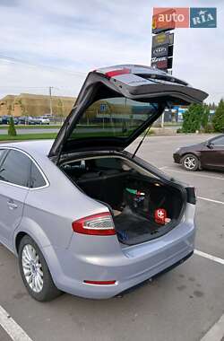 Лифтбек Ford Mondeo 2012 в Умани