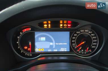 Седан Ford Mondeo 2010 в 