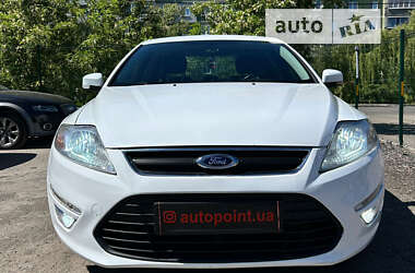 Седан Ford Mondeo 2012 в Сумах