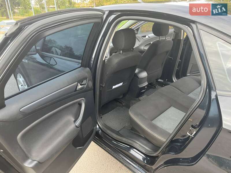 Седан Ford Mondeo 2011 в Конотопе