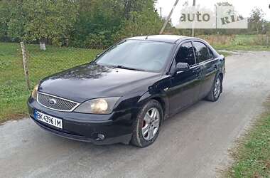 Ліфтбек Ford Mondeo 2002 в Кореці