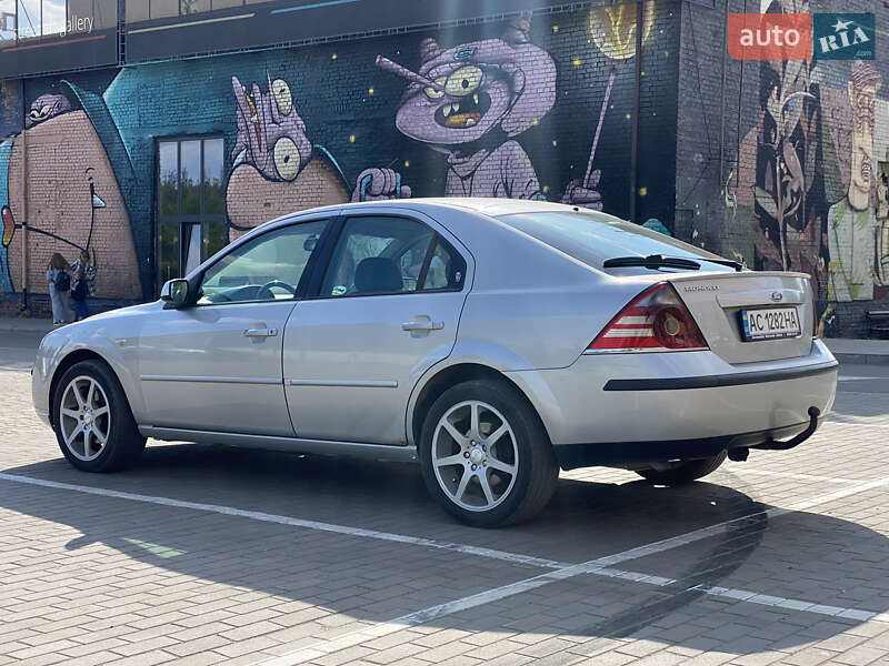 Ліфтбек Ford Mondeo 2001 в Луцьку