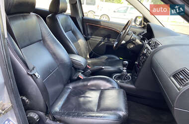 Лифтбек Ford Mondeo 2001 в Луцке