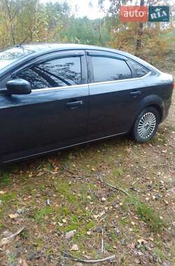 Лифтбек Ford Mondeo 2009 в 
