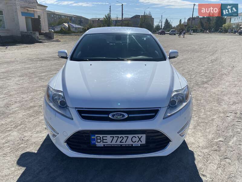 Седан Ford Mondeo 2011 в Дмитровке