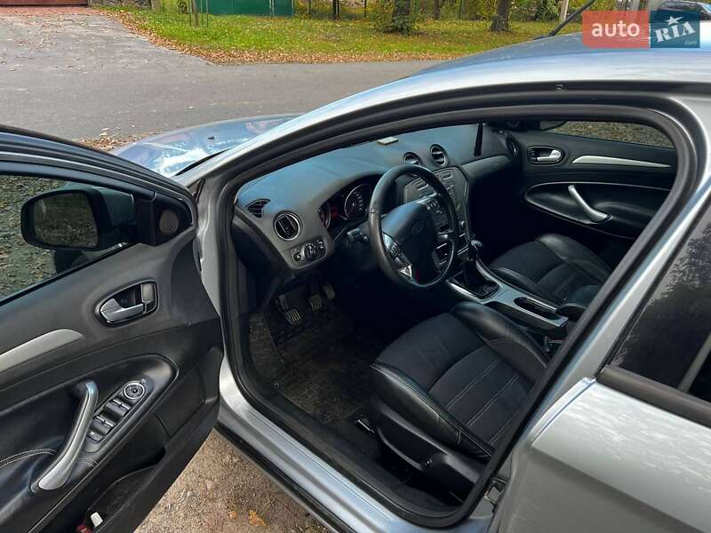 Седан Ford Mondeo 2008 в Виннице