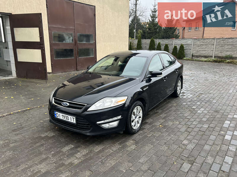 Ліфтбек Ford Mondeo 2013 в Львові