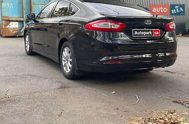 Седан Ford Mondeo 2015 в Києві