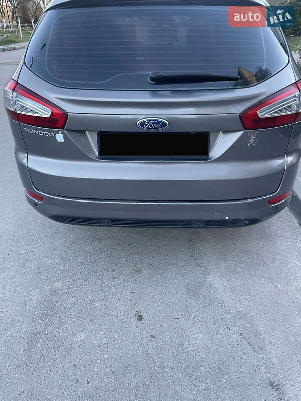 Универсал Ford Mondeo 2011 в Трускавце