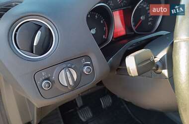 Седан Ford Mondeo 2012 в 