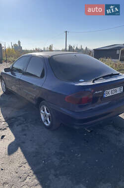 Ліфтбек Ford Mondeo 1994 в Луцьку