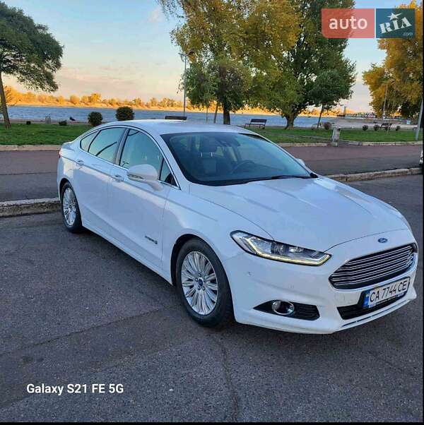 Ford Mondeo 2016