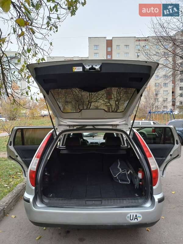 Универсал Ford Mondeo 2002 в Луцке