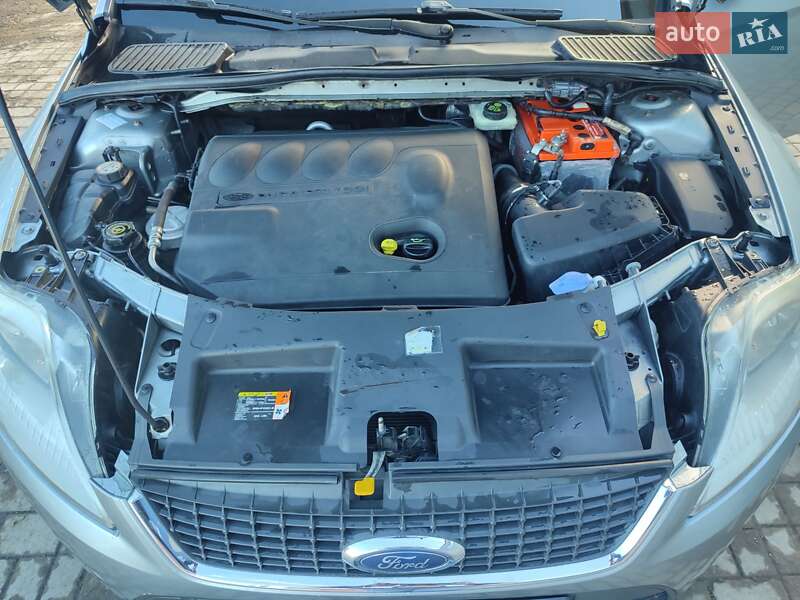 Універсал Ford Mondeo 2008 в Коломиї