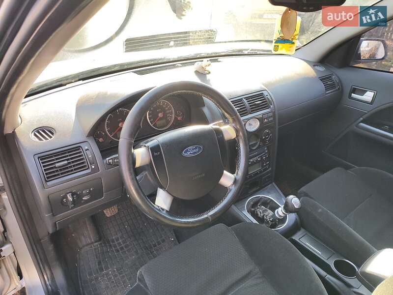 Седан Ford Mondeo 2003 в Черкассах