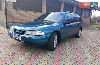 Универсал Ford Mondeo 1994 в Врадиевке