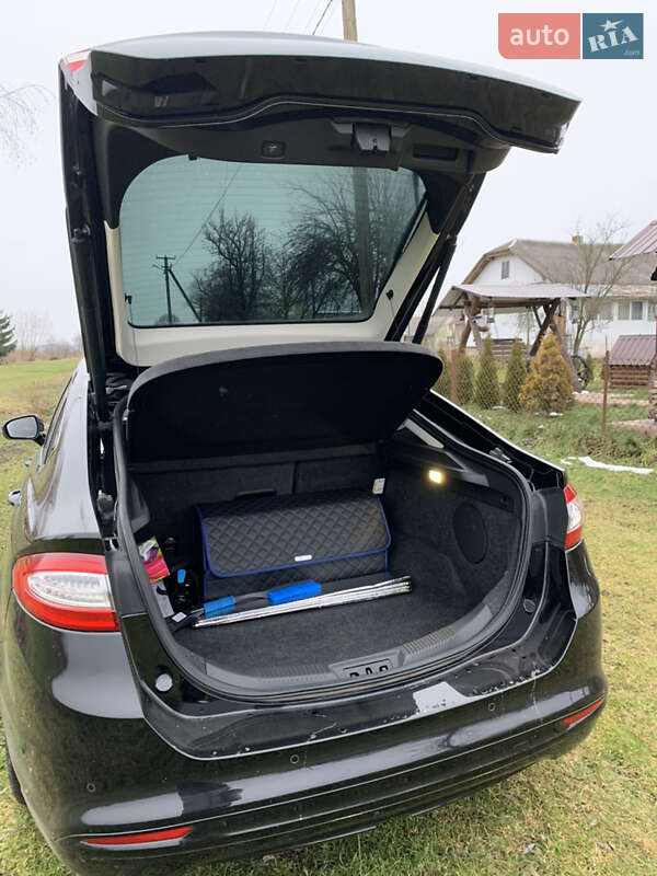 Ліфтбек Ford Mondeo 2016 в Дрогобичі