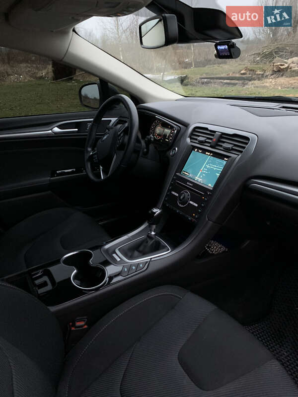 Ліфтбек Ford Mondeo 2016 в Дрогобичі