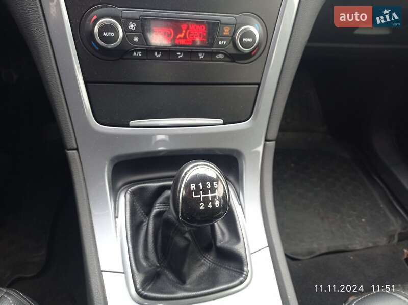 Седан Ford Mondeo 2012 в Днепре